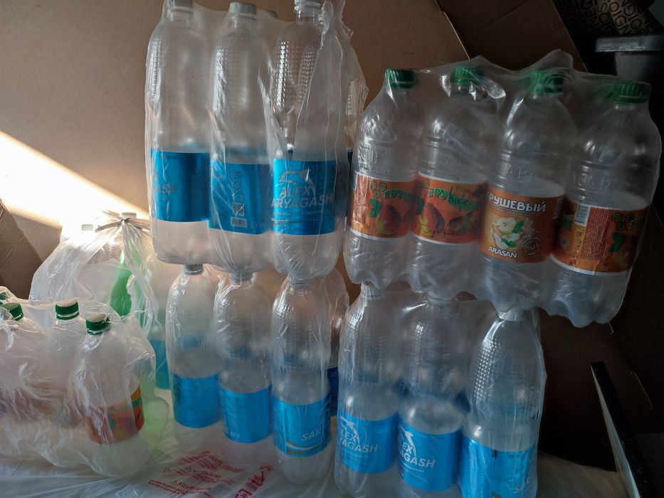 Продам бутылки 1,5 и 1,0 литровые