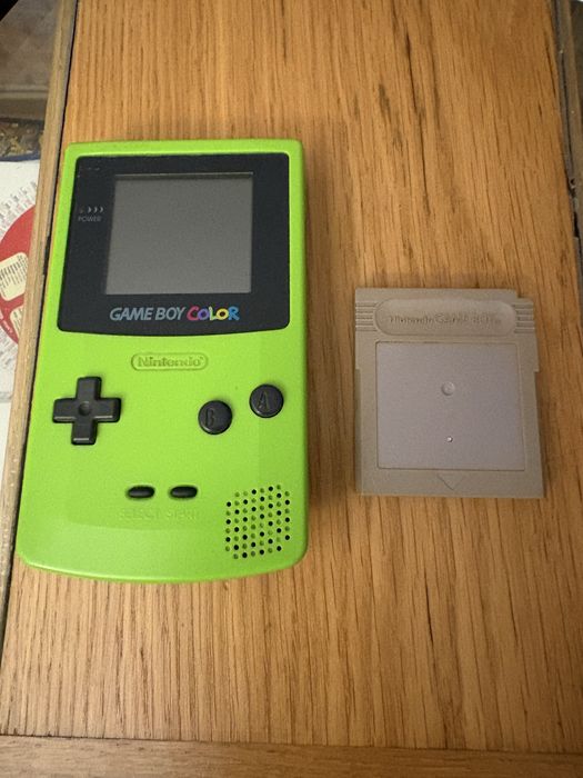 Nintendo Game Boy color green