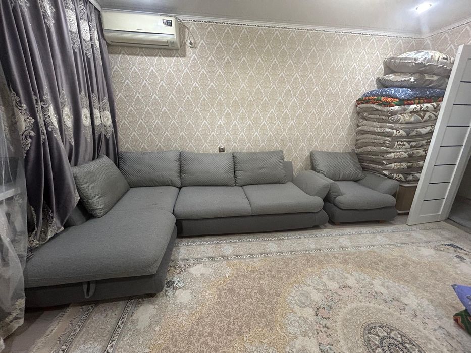 Продам угловой диван в отличном состоянии