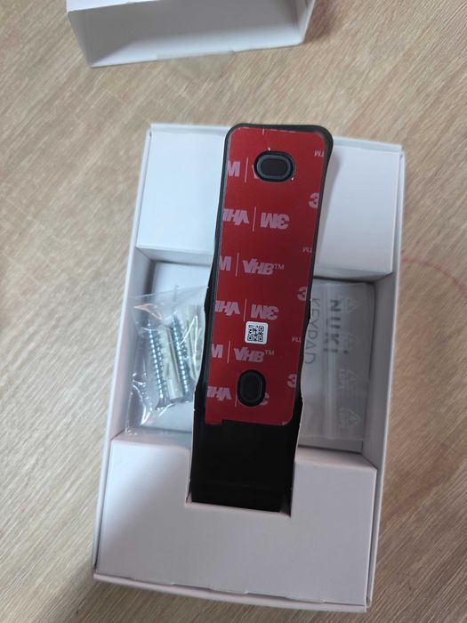 Tastatura inteligenta Nuki Keypad, Bluetooth 5.0, Pentru Nuki Smart Lock, Operare cod de acces