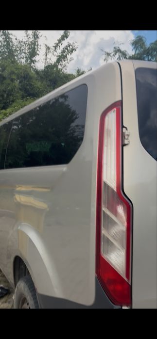 Ford tranzit custom