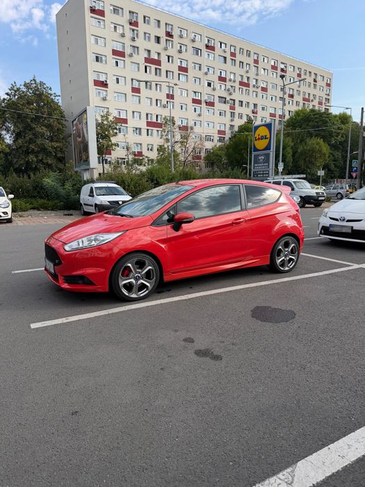 FORD Fiesta 2013 — imagine 1