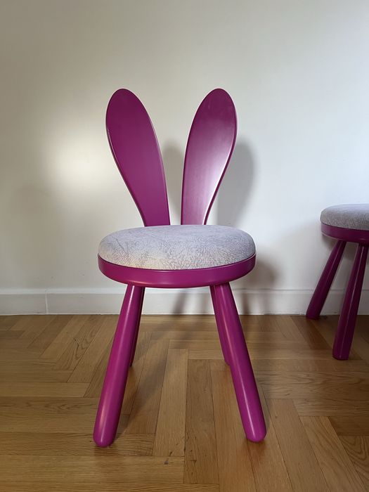 Set masă și scaune copii plus două banchete