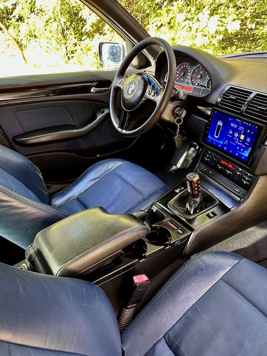 Продам BMW  3 серия e46 2004 года