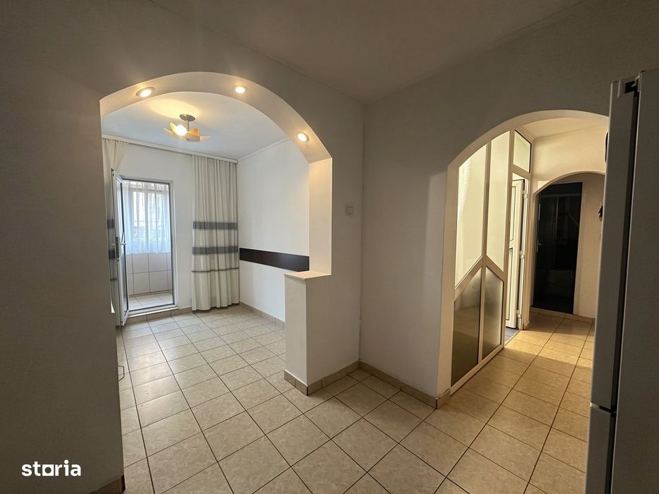 3 Camere | Etaj 1 | Ostroveni