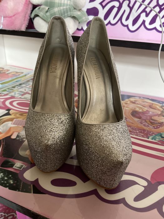 Baland poshnali tufli