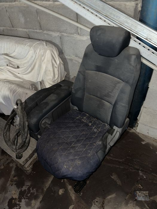 Сиденье от Hyudai H1