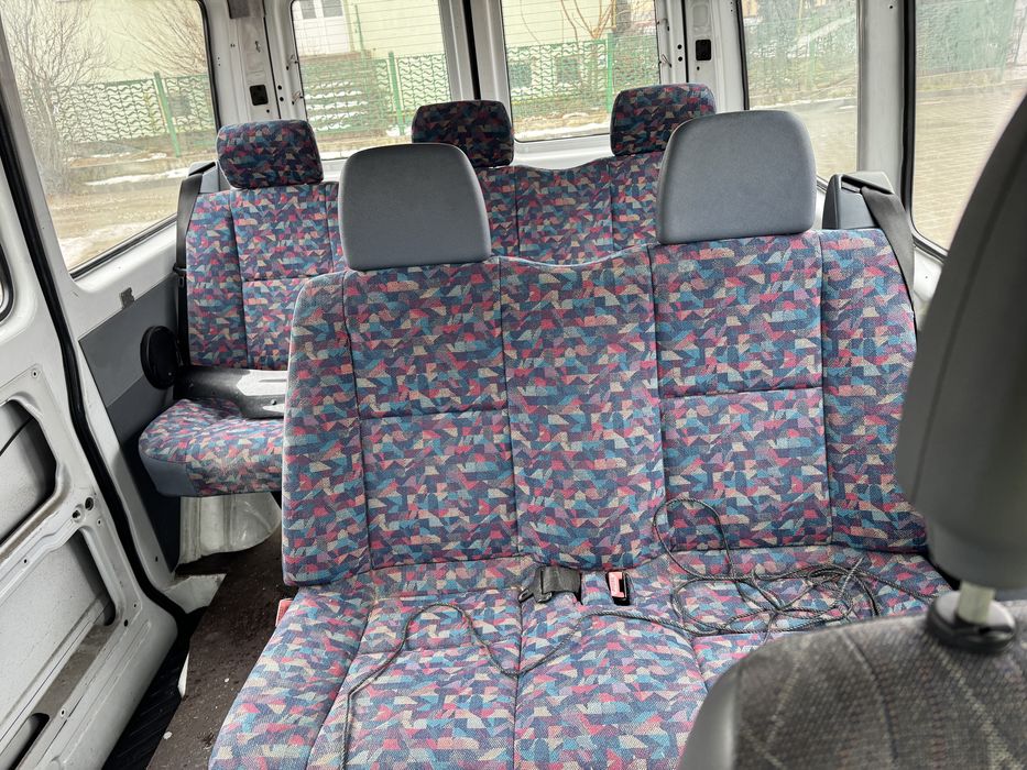 Mercedes sprinter 208