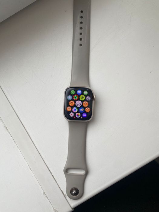 Продам apple Watch 8 серия