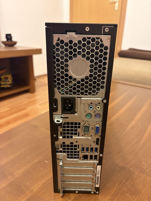 Calculator HP Compaq Pro 6305 SFF A8-5500B ; 8 gb ddr3 , windows