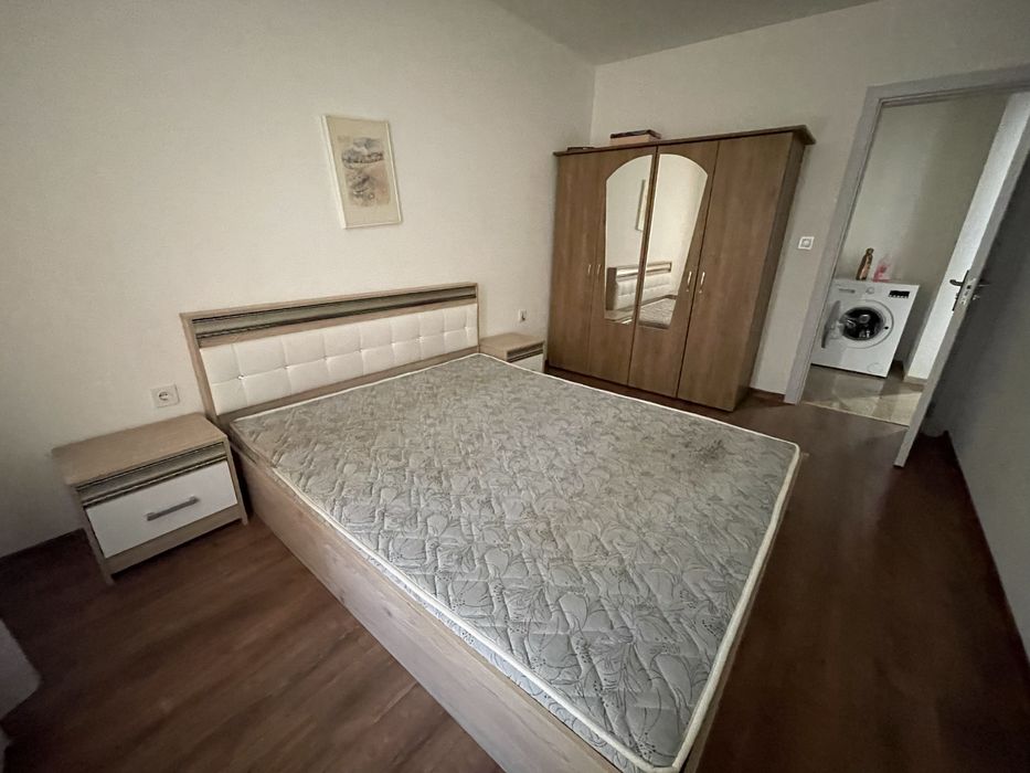 Дава се под наем Двустаен апартамент в Пловдив, Южен - 65 кв.м за 382.5 € - Снимка #2