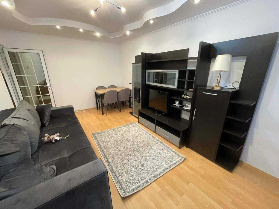 Apartament 3 camere zona Garii