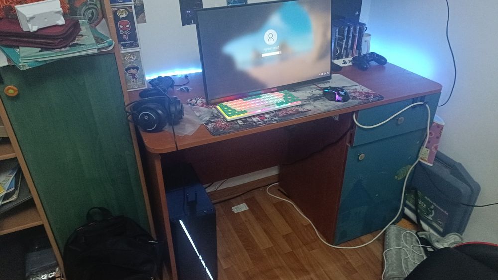 Компьютер полный комплект торг есть