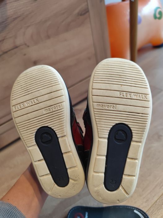 Бебешки сникърси Mayoral, Flex walk
