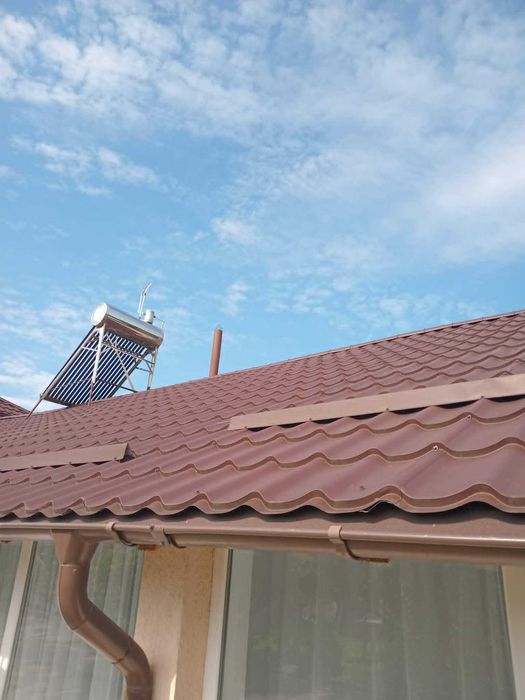 Panou solar pentru apa calda , stare foarte buna