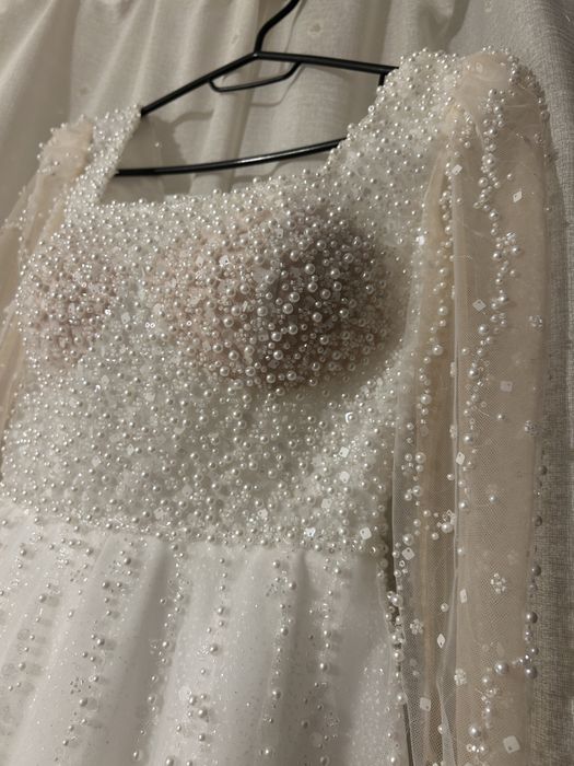 Vând rochie de mireasă
