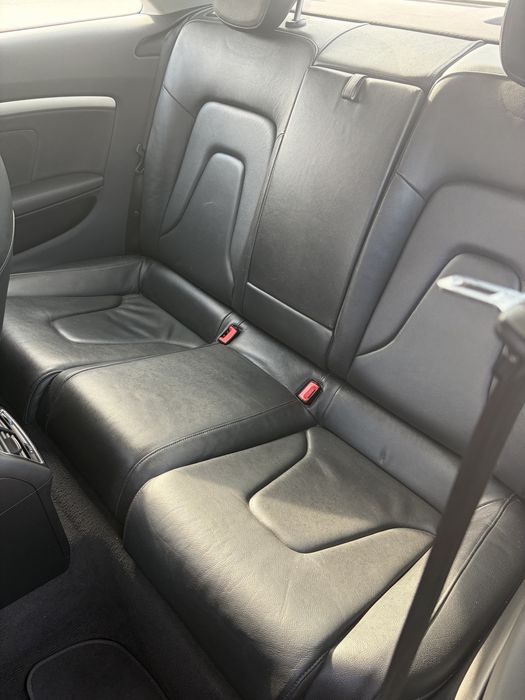 Audi a5 2.7tdi v6 автоматик всичко платено ЛИЗИНГ