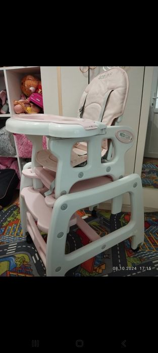 Scaun de masă pentru copii