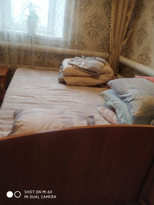 Крепкая двух спалка