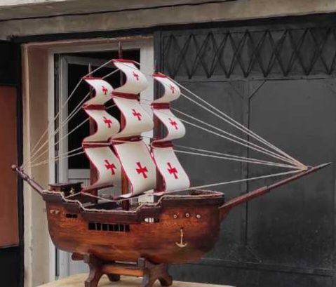 Ръчно изработен кораб