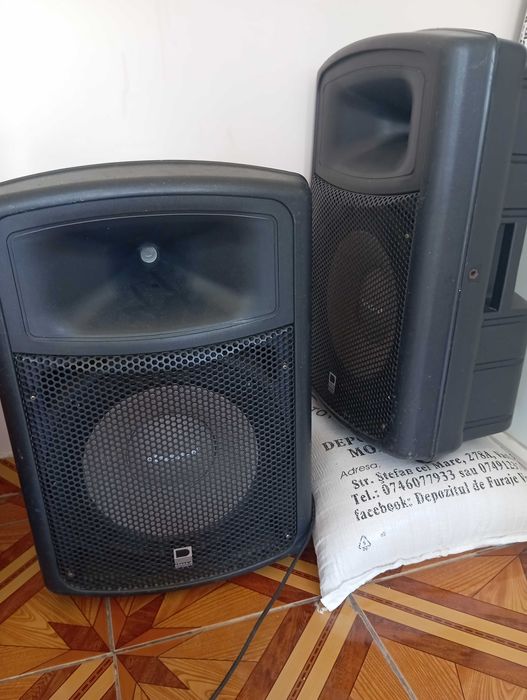 Boxe de vânzare pentru detalii mă puteți  contacta  la telefon