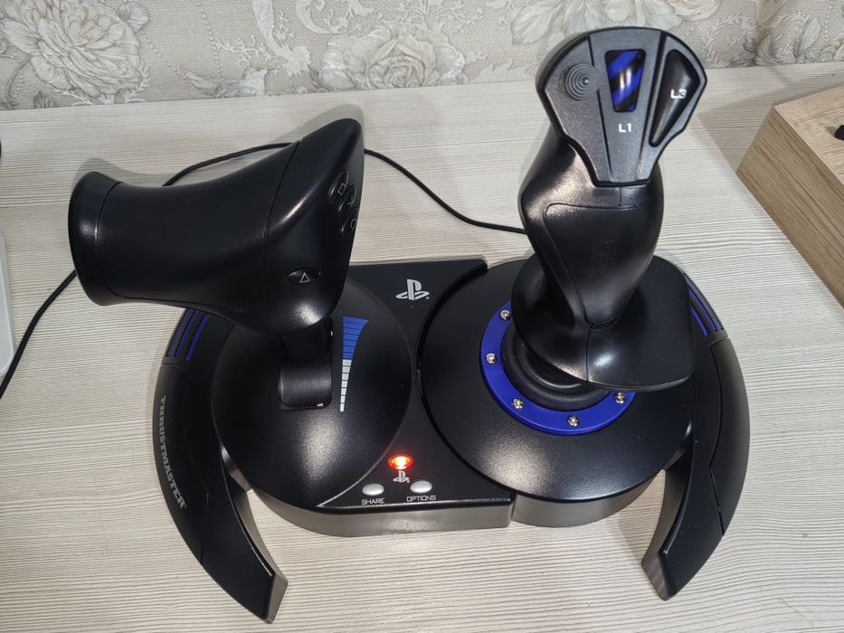 Джойстик Thrustmaster T.Flight Hotas 4