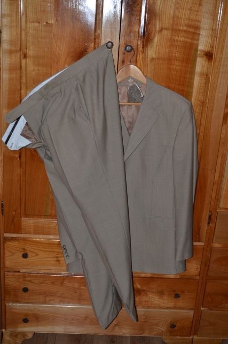 Costum barbati lana 60% nou cu eticheta / Costum LUX nou mar. 54 (XL)