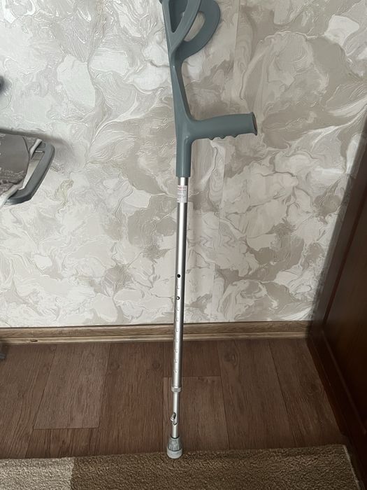 продам костыль..