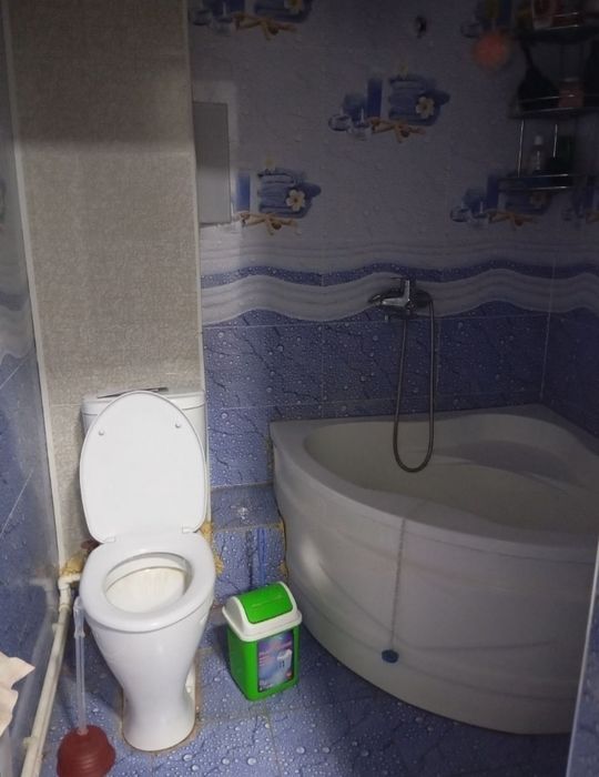 Ijaraga uy Chilonzor 24 a kvartal 1 xonalik yaxshi uy