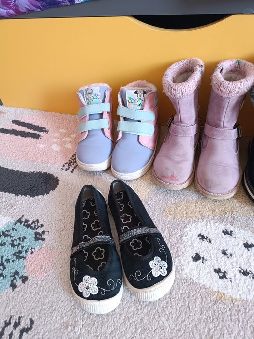 Детски апрески ботуши обувки лот