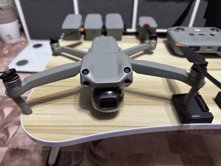 Дрон dji air 2 s