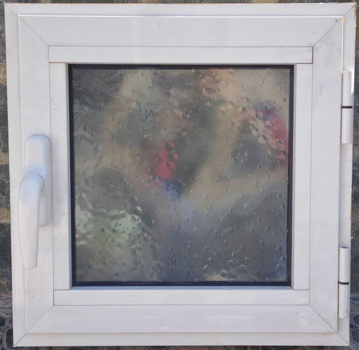 Алуминиев прозорец с комарник 48 x 48 cm