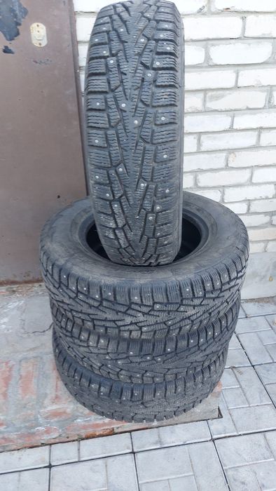 Шины комплект 205/70/R15