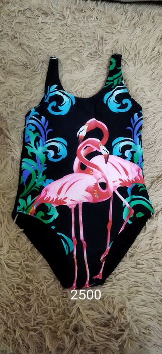 Продаю купальники детские