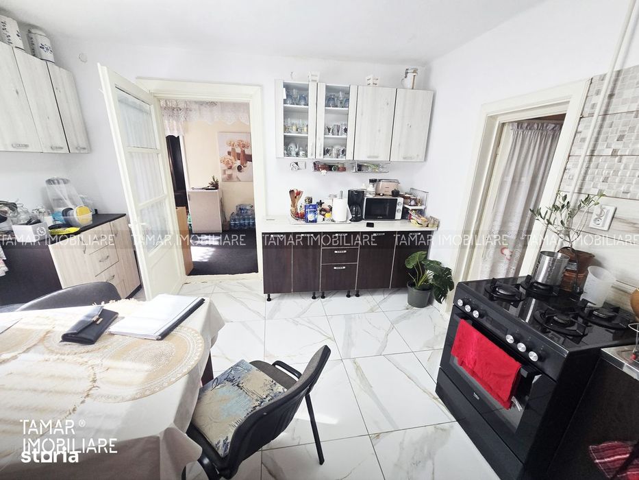 Casă 5 camere - 180 mp - Bujac str Progresului LA CHEIE