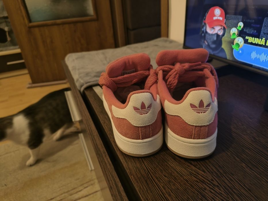 Vand Adidas Campus 00s W
