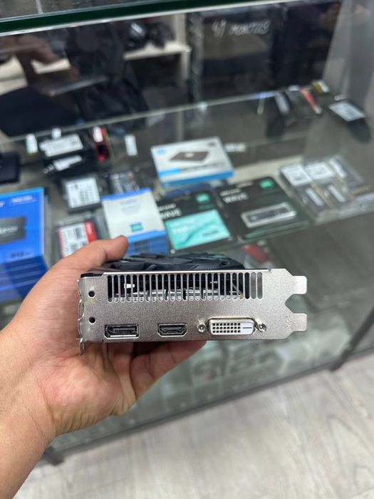 Rx 580 8gb 256bit ddr5  Holati zor  4ta dona