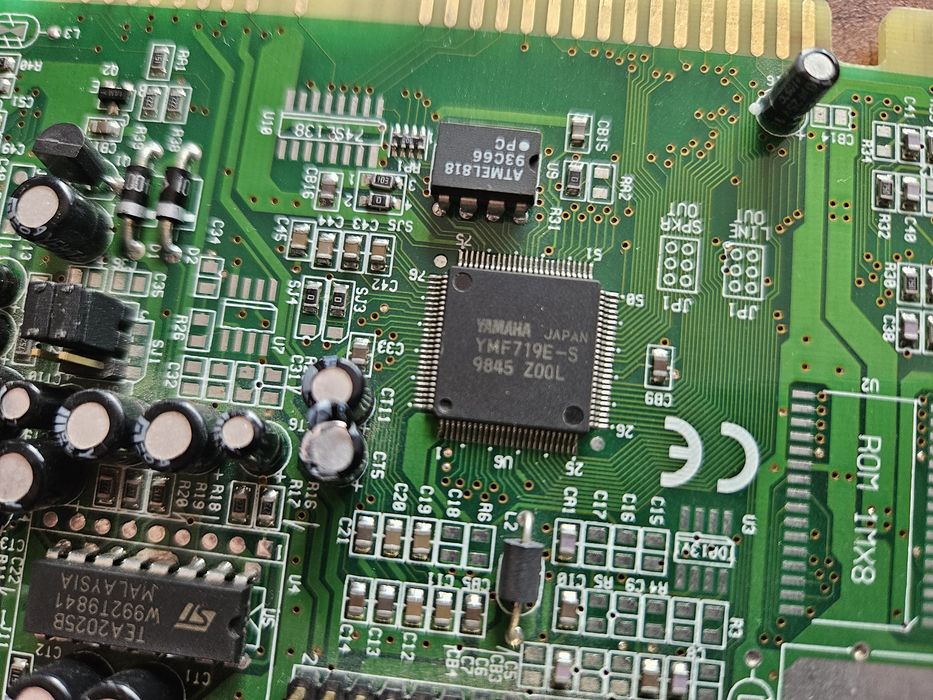 Placa de sunet retro ISA Yamaha YMF 719E-S
