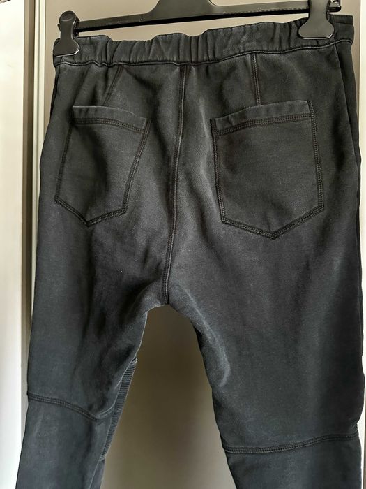 Dsquared2 Оригинално долнище (joggers) Цвят черен Размер М. ТОП кач-во