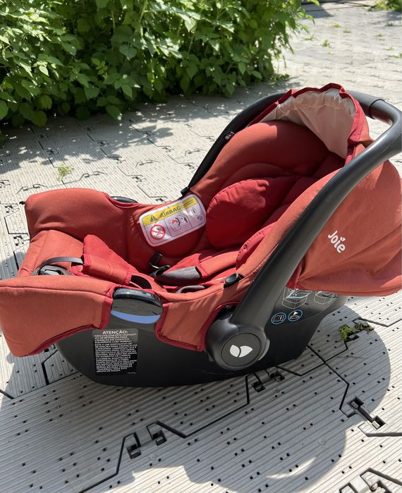 Детское автокресло Joie Gemm до 13 кг.