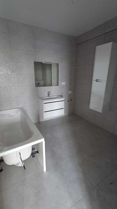apartament 3 camere