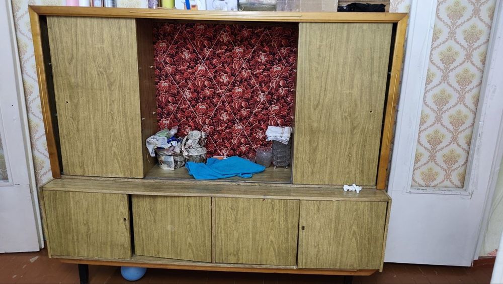 Eski SSSR mebellari sotiladi srochna