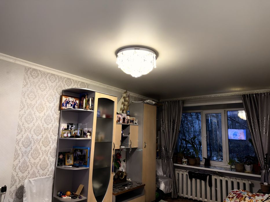 Продам 2 комнатную квартиру