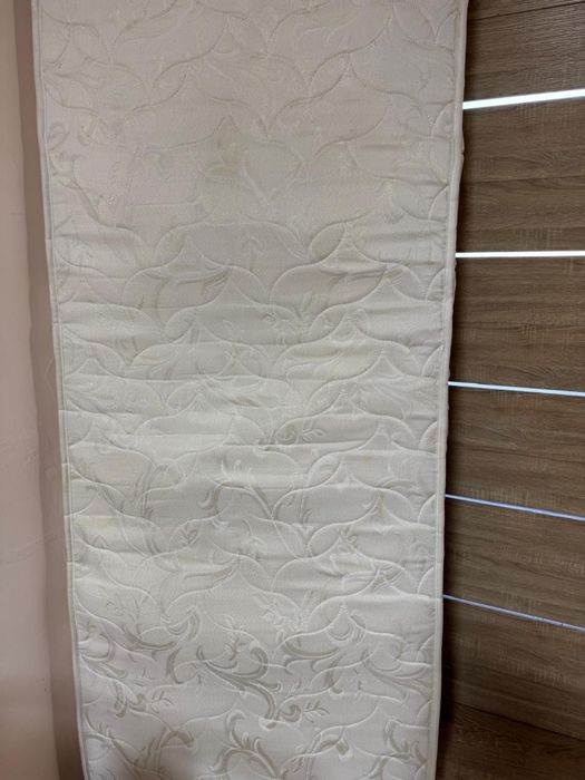 Матрас на полуторку