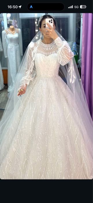 Новый  свадебное платье