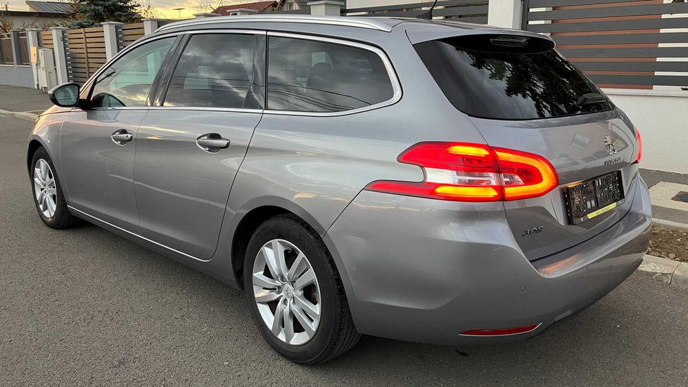 Peugeot 308 1.2 Benzina, 130 Cp ! An 2015, Euro 6 !