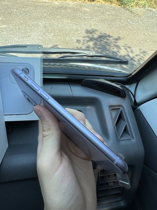 iPhone 11 128GB Purple