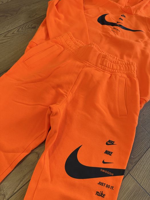 Одежда женская S