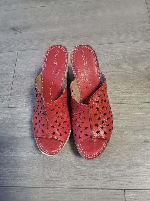 Saboti piele de dama