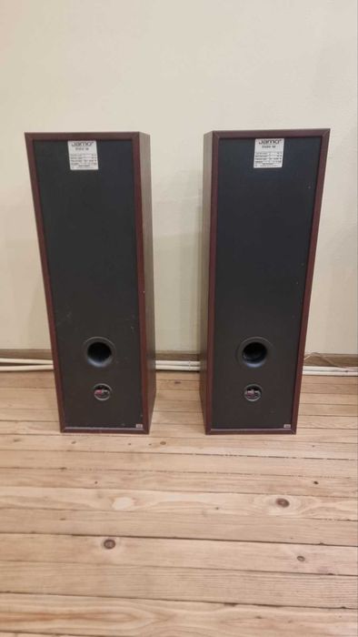 ***ПЕРФЕКТНИ*** Колони JAMO Studio 180